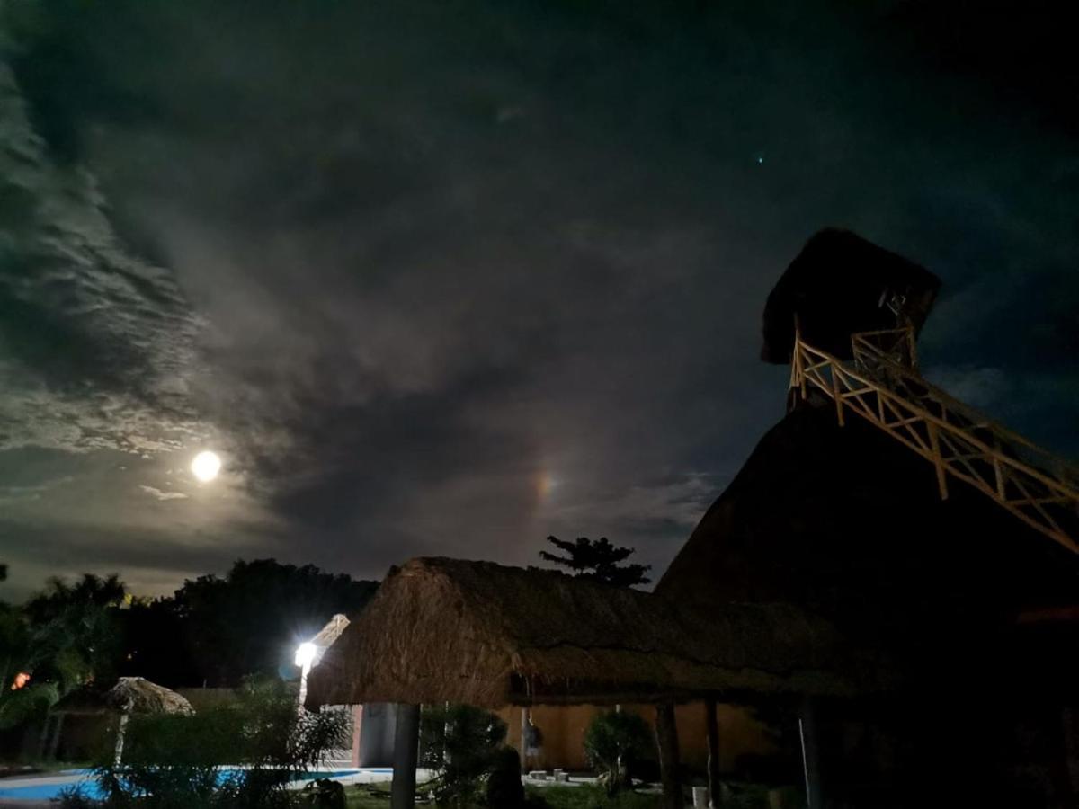 Nikte Estancia Y Jardin Hotel Puerto Morelos Buitenkant foto